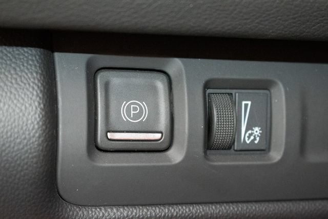 Certified 2025 Cadillac XT4 Sport AWD/4WD image 35