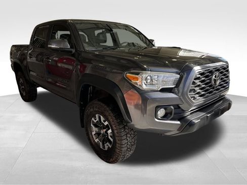 Used 2020 Toyota Tacoma TRD Off-Road image 7