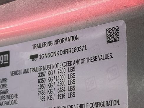 Used 2024 Chevrolet Tahoe LT RWD image 35