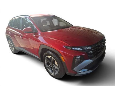 Used 2025 Hyundai Tucson SEL FWD image 1