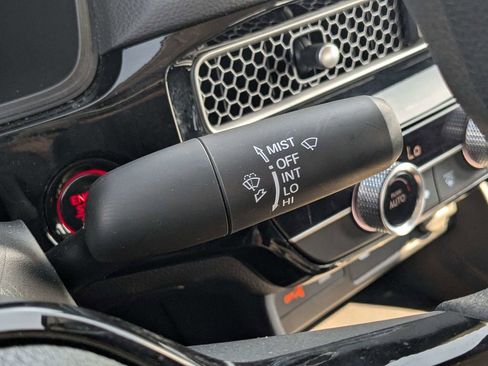 Used 2025 Honda Civic LX image 25