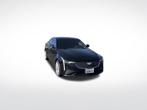 Used 2020 Cadillac CT4 Luxury w/ Sun And Sound Package RWD image 3
