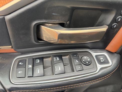 Used 2022 RAM 2500 Limited image 13