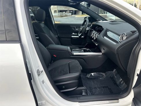 Certified 2025 Mercedes-Benz GLA 250 image 14