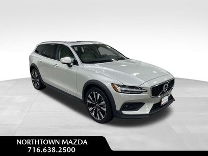 Used 2022 Volvo V60 T5 Cross Country w/ Advanced Package