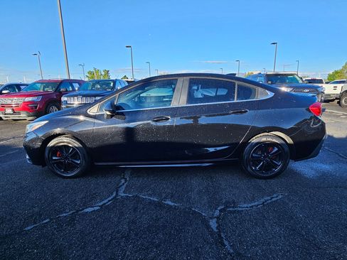 Used 2016 Chevrolet Cruze LT w/ Sun And Sound Package FWD image 9