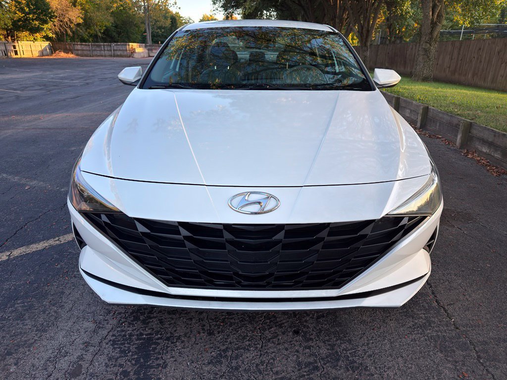 Used 2021 Hyundai Elantra SEL FWD image 14