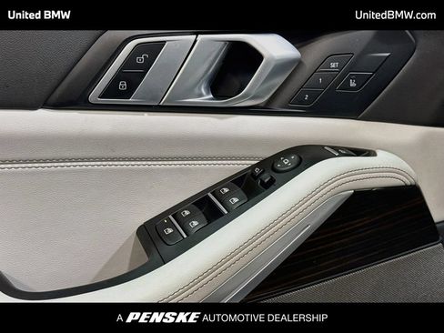 Used 2026 BMW X5 sDrive40i RWD image 3