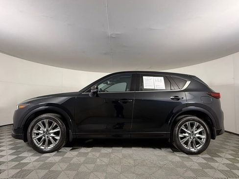Used 2024 MAZDA CX-5 AWD 2.5 S w/ Premium Package image 3