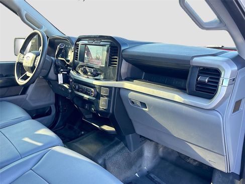 Used 2022 Ford F150 XL w/ Trailer Tow Package image 29