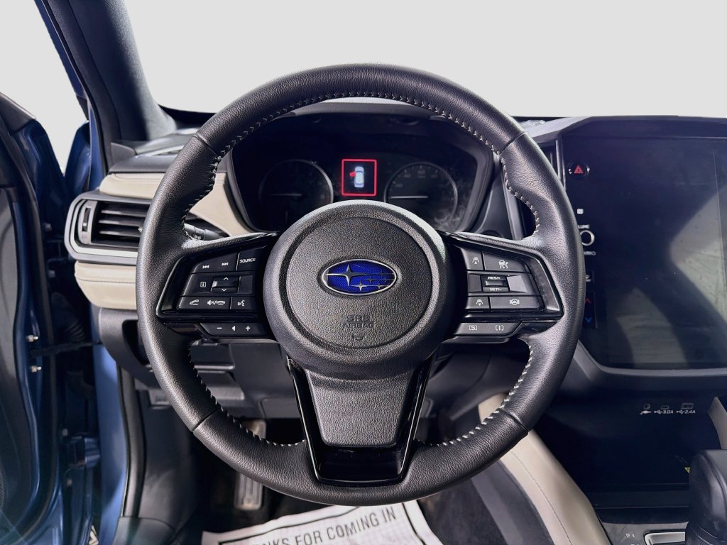 Used 2025 Subaru Forester Premium AWD/4WD image 13
