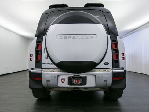 Used 2020 Land Rover Defender 110 SE AWD/4WD image 37