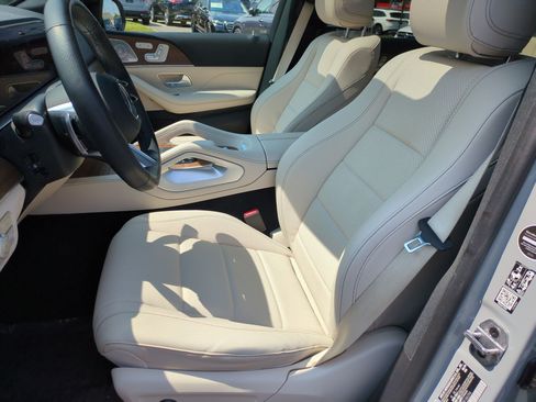 Certified 2024 Mercedes-Benz GLS 450 4MATIC image 15