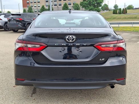 Used 2024 Toyota Camry LE w/ Convenience Package FWD image 5