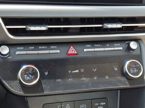 Used 2025 Hyundai Sonata SEL FWD image 14