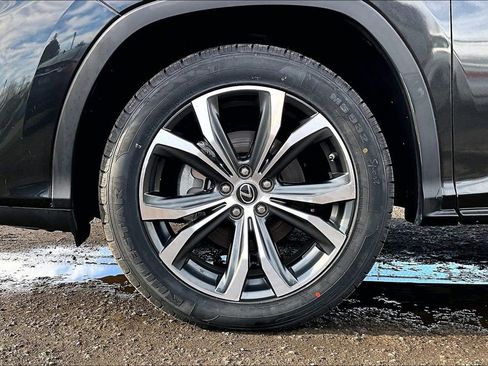 Used 2021 Lexus RX 450h AWD w/ Premium Package image 12