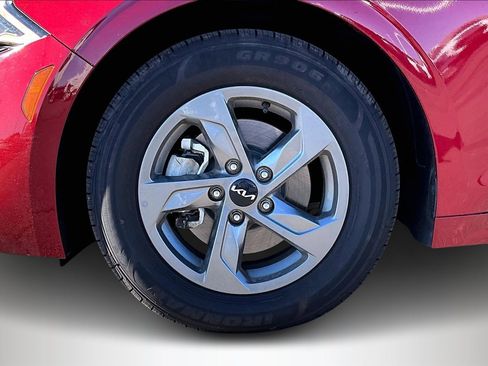 Used 2023 Kia K5 LXS image 34