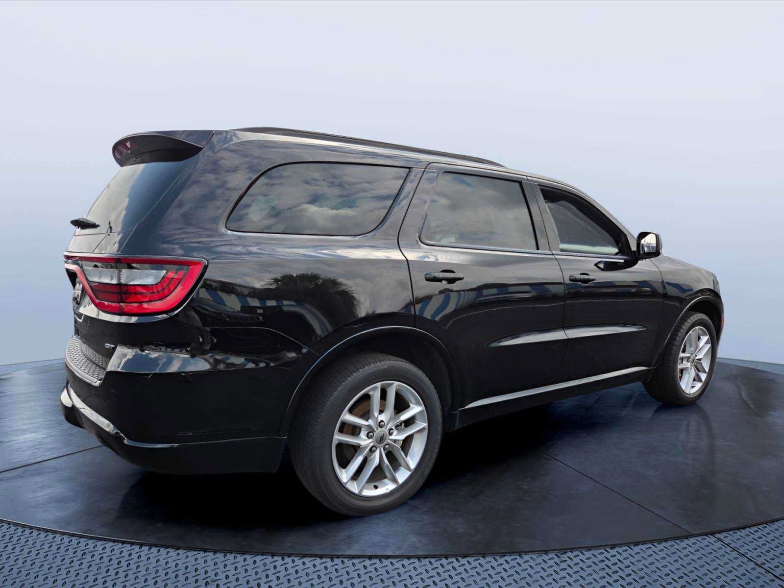 Used 2024 Dodge Durango GT AWD/4WD image 6