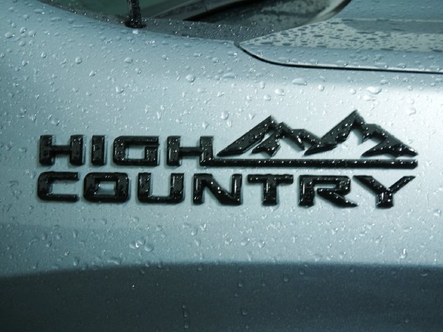 Used 2024 Chevrolet Silverado 1500 High Country AWD/4WD image 10