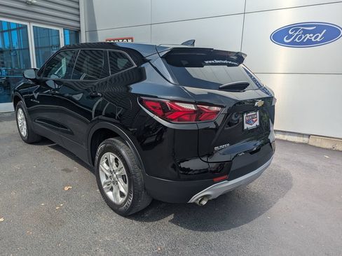 Used 2022 Chevrolet Blazer LT FWD image 3