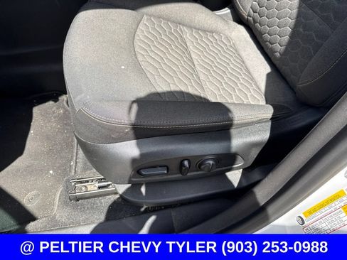 Used 2020 Chevrolet Equinox LT FWD image 14