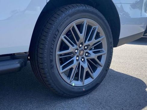 New 2026 Ford Expedition Max Platinum AWD/4WD image 9