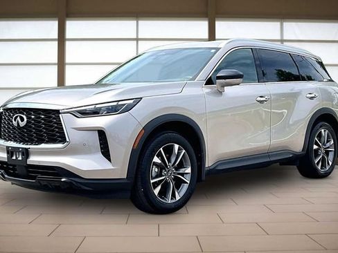 Used 2023 INFINITI QX60 Luxe w/ Performance Audio Package AWD/4WD image 1