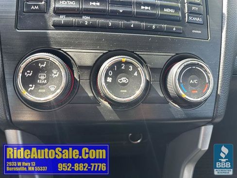Used 2014 Subaru Forester 2.5i Premium w/ All-Weather Package AWD/4WD image 40
