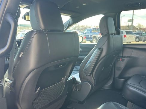 New 2026 Chrysler Pacifica Select w/ S Appearance Package image 11