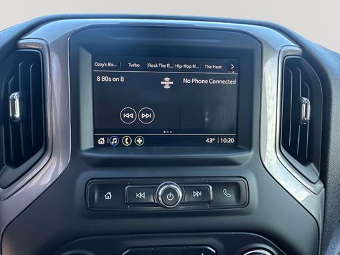 Used 2022 Chevrolet Silverado 1500 Custom Trail Boss AWD/4WD image 9