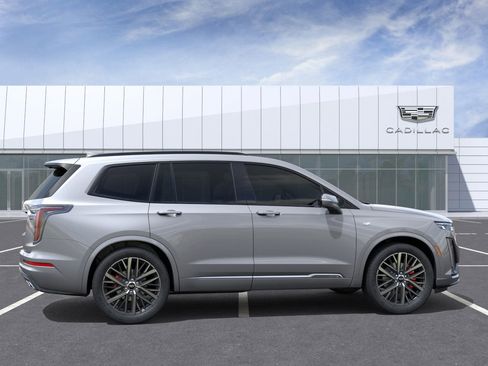New 2025 Cadillac XT6 Sport w/ Technology Package image 5