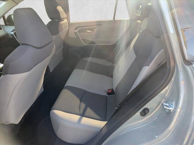 Used 2019 Toyota RAV4 XLE w/ Convenience Package FWD image 15