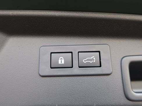 Certified 2026 Subaru Outback Premium AWD/4WD image 34