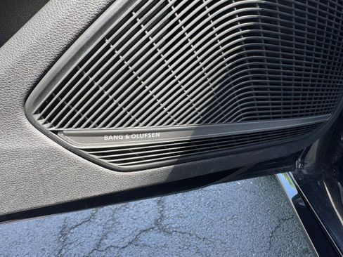 Used 2017 Audi A4 2.0T Prestige w/ Prestige Package AWD/4WD image 21