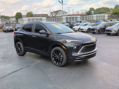 New 2026 Buick Encore GX Sport Touring w/ Advanced Technology Package AWD/4WD image 3