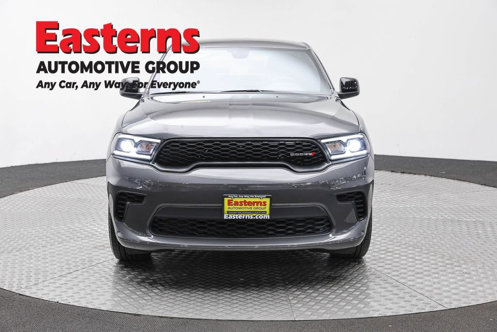 Used 2025 Dodge Durango GT RWD image 2
