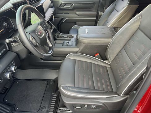 Used 2026 GMC Sierra 2500 AT4X image 19