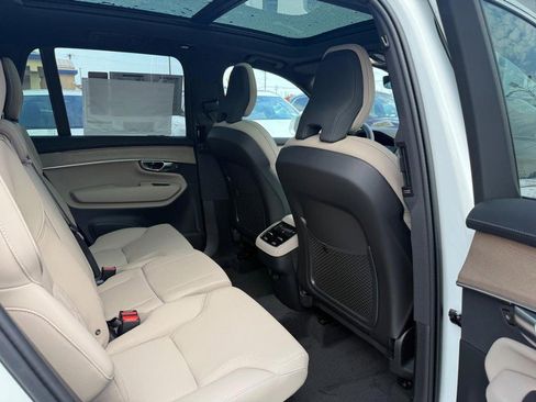 New 2026 Volvo XC90 B5 Plus image 6