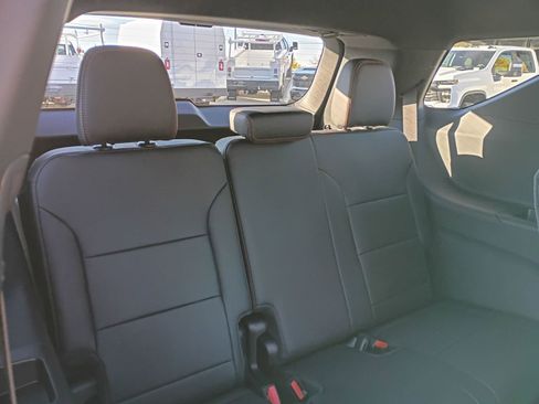 New 2026 Chevrolet Traverse Z71 w/ Enhanced Driving Package image 23