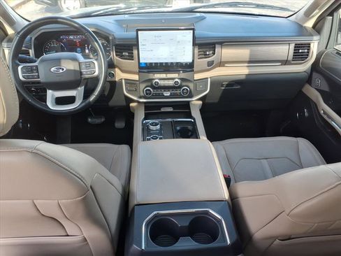 Used 2024 Ford Expedition Max Limited image 6