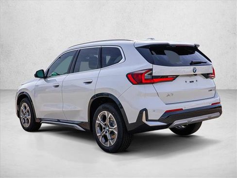 New 2026 BMW X1 xDrive28i w/ Technology Package AWD/4WD image 7