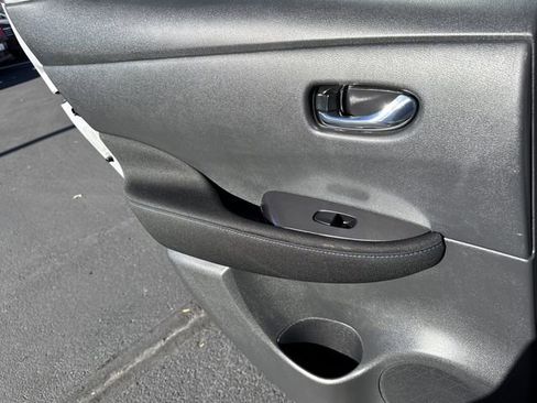 Certified 2025 Nissan Leaf S image 10