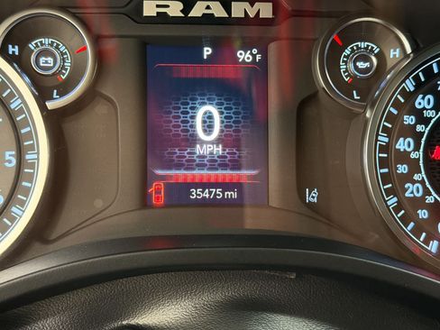 Used 2025 RAM 1500 Tradesman AWD/4WD image 21
