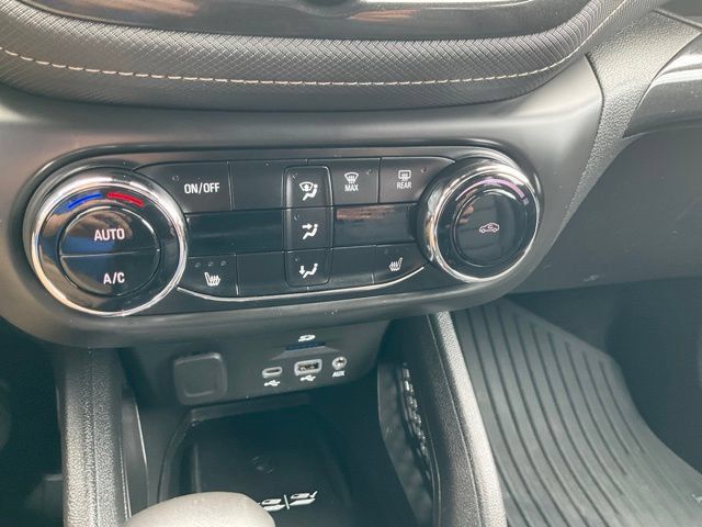 Used 2023 Chevrolet TrailBlazer ACTIV w/ Sun and Liftgate Package AWD/4WD image 7