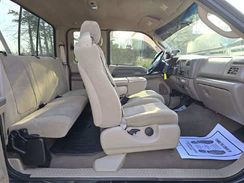 Used 2004 Ford F350 4x4 SuperCab DRW Super Duty image 15