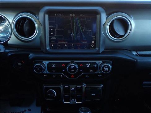 Used 2023 Jeep Gladiator Overland w/ Trailer Tow Package image 14