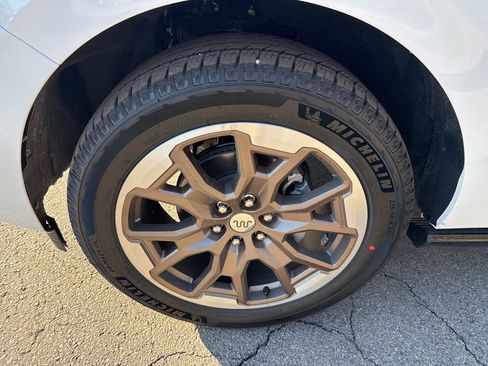 New 2026 Ford Expedition Max King Ranch image 9