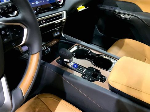 New 2026 Lexus RX 350 image 7