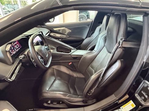 Used 2023 Chevrolet Corvette Stingray Preferred Conv w/ Z51 Performance Package RWD image 10