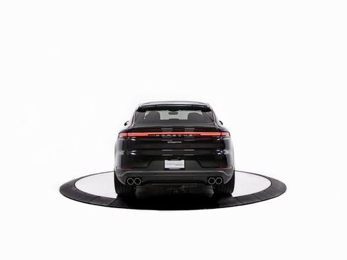 New 2026 Porsche Cayenne image 6